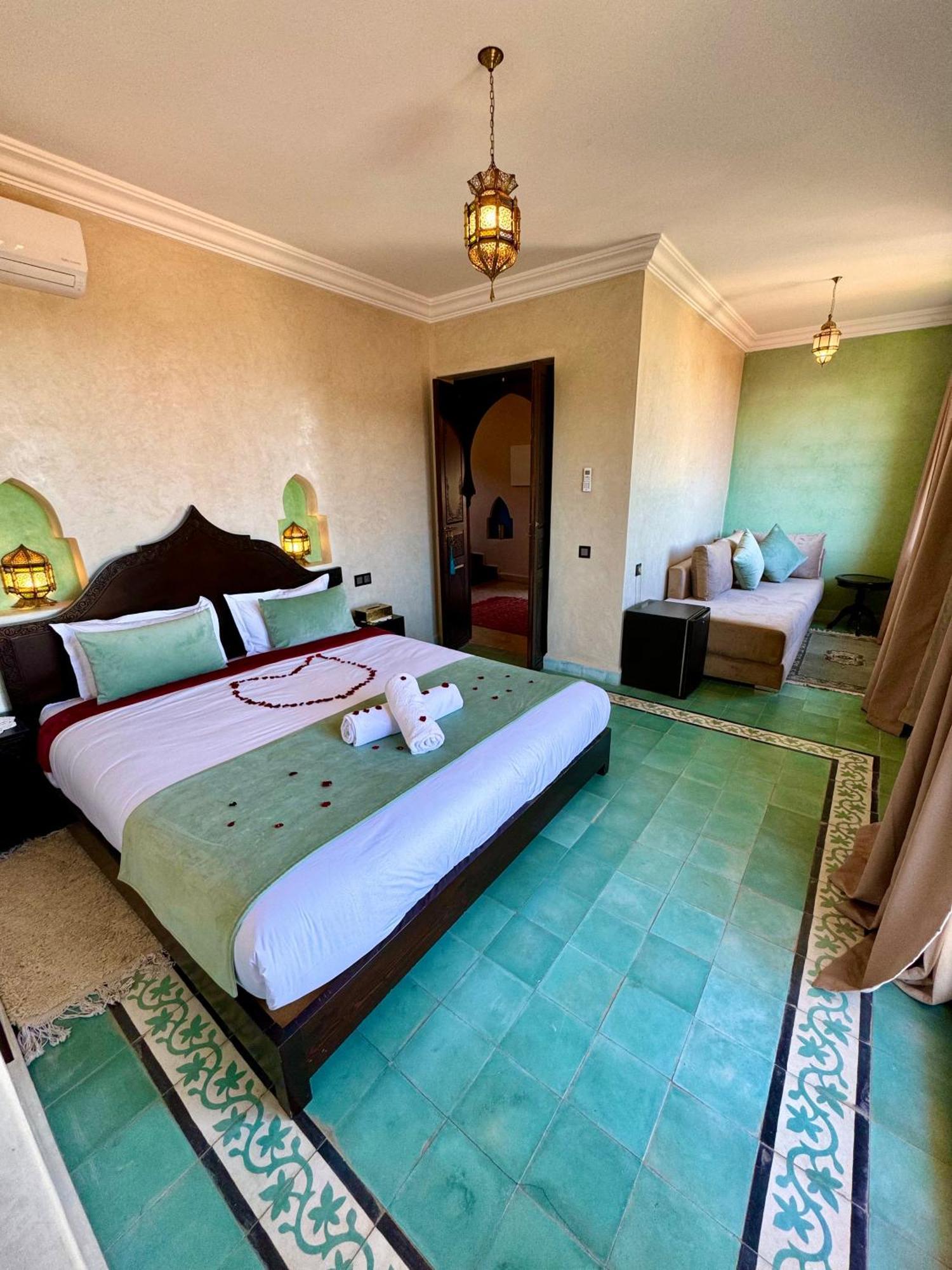 Riad Timskrine Timeskrine Εξωτερικό φωτογραφία